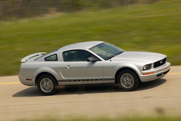 2005 Ford Mustang GT Picture